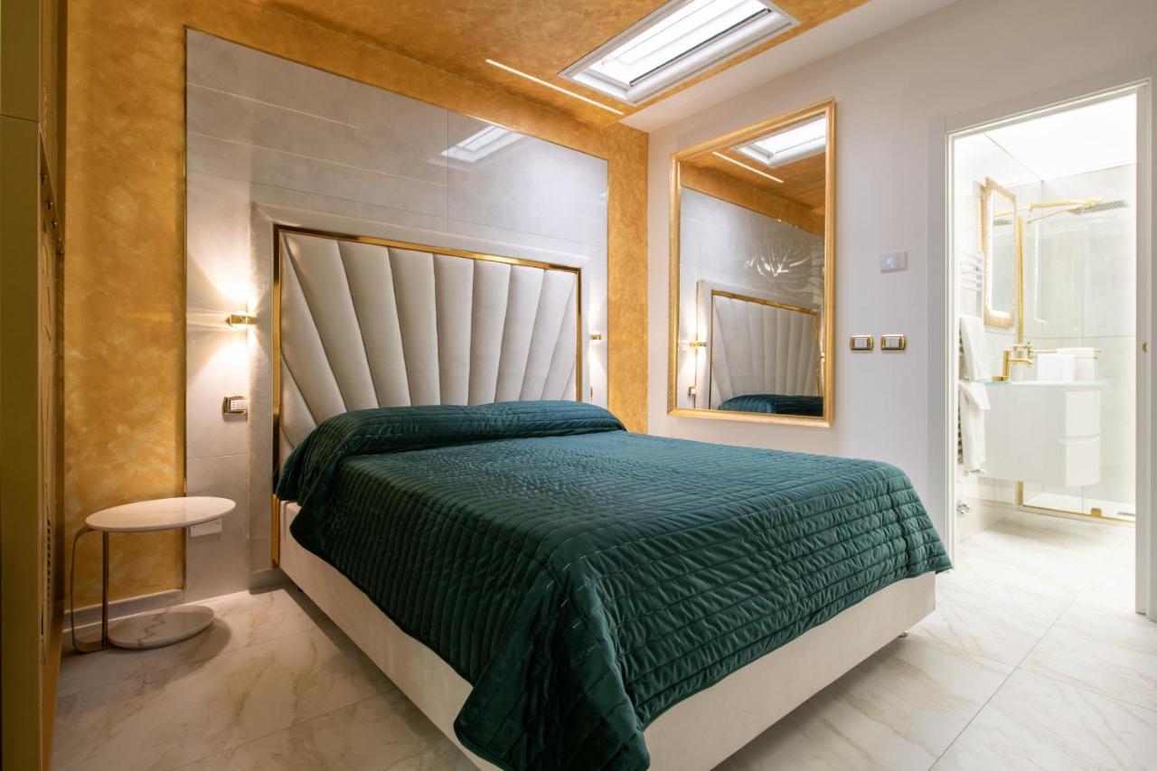 Fashion Apartment Gold Bologna With Jacuzzi & Car Garage Экстерьер фото