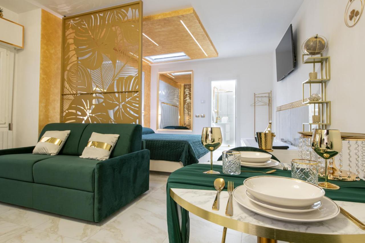 Fashion Apartment Gold Bologna With Jacuzzi & Car Garage Экстерьер фото