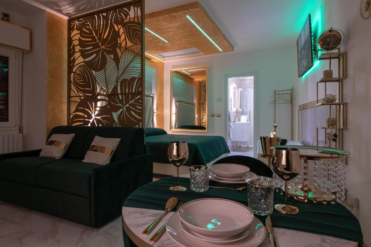 Fashion Apartment Gold Bologna With Jacuzzi & Car Garage Экстерьер фото